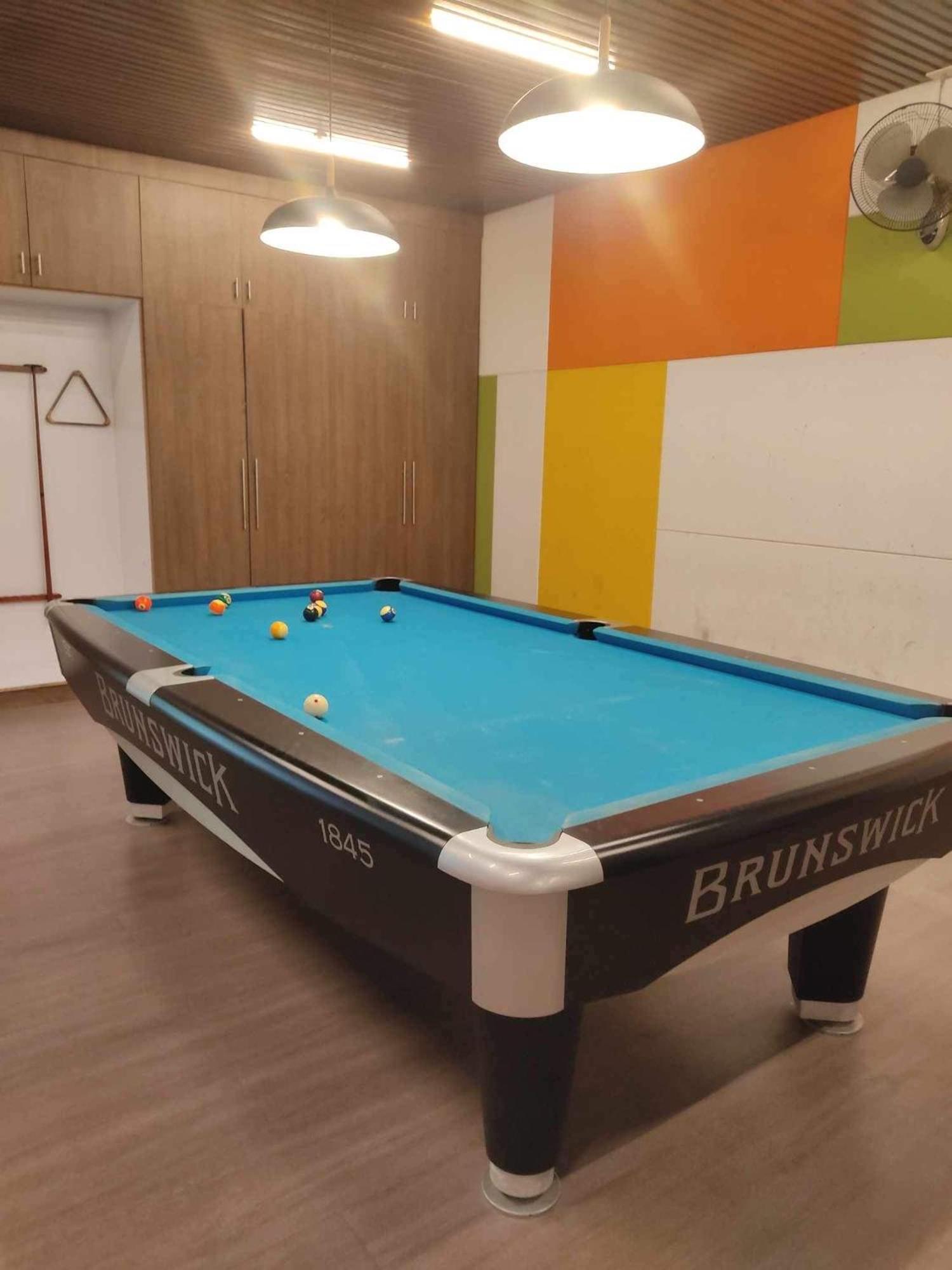 Lancris Residences 2 Bedroom Entire Apartment Near Airport With Pool Paranaque City Dış mekan fotoğraf